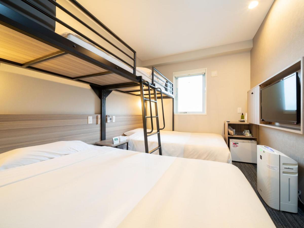 Super Hotel Shinyokohama Йокогама Экстерьер фото